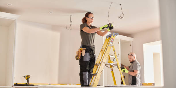 Best Emergency Electrical Repair  in East Port Orchard, WA
