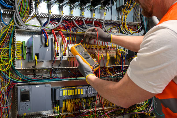 Best Local Electrician Companies  in East Port Orchard, WA